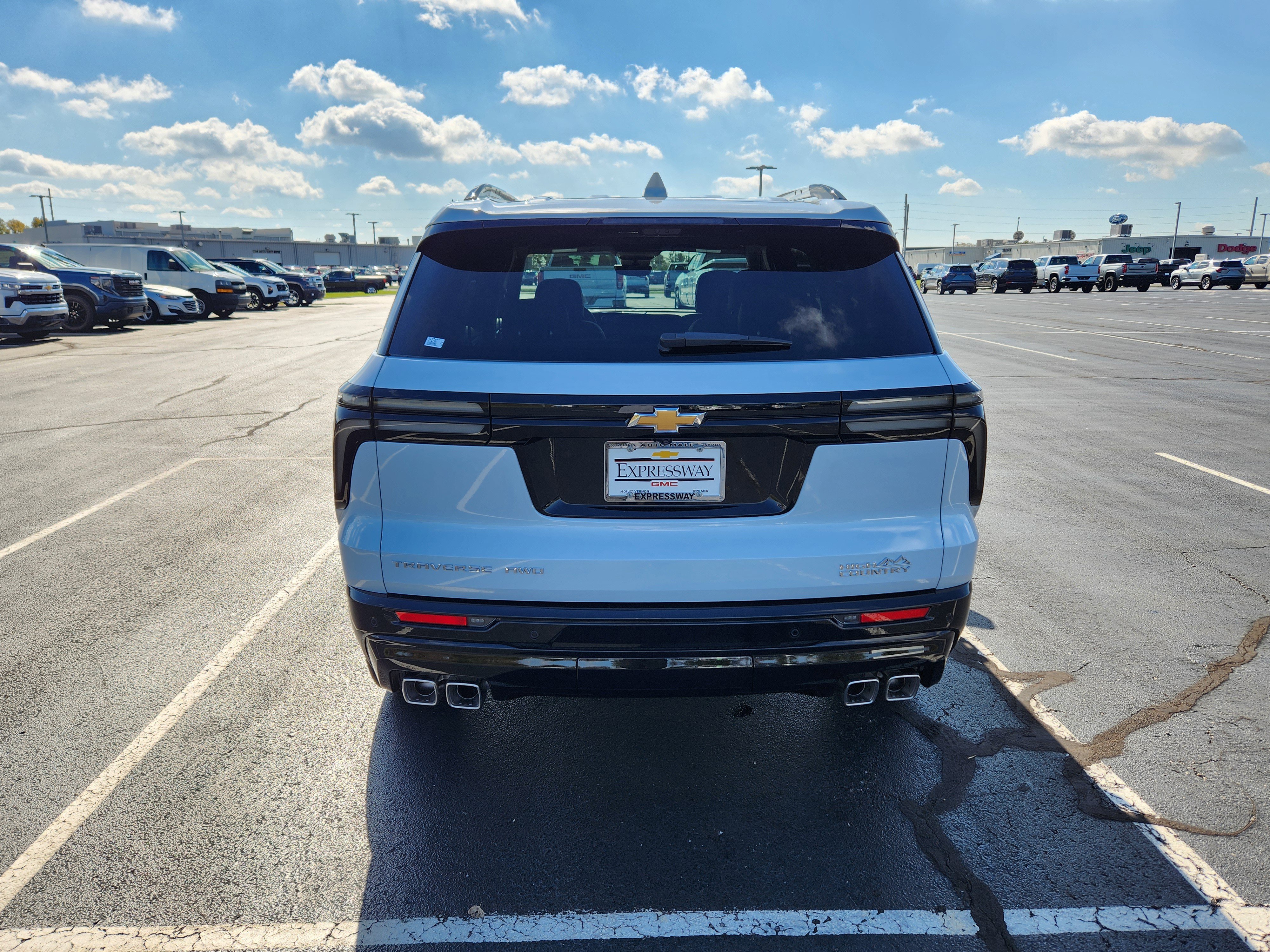 New 2026 Chevrolet Traverse High Country w/ LPO, Floor Liner Package image 4