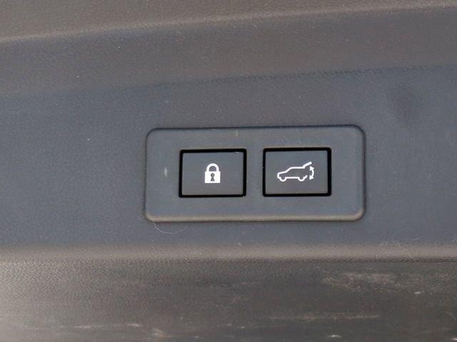 Used 2023 Subaru Ascent Limited w/ Technology Package image 14