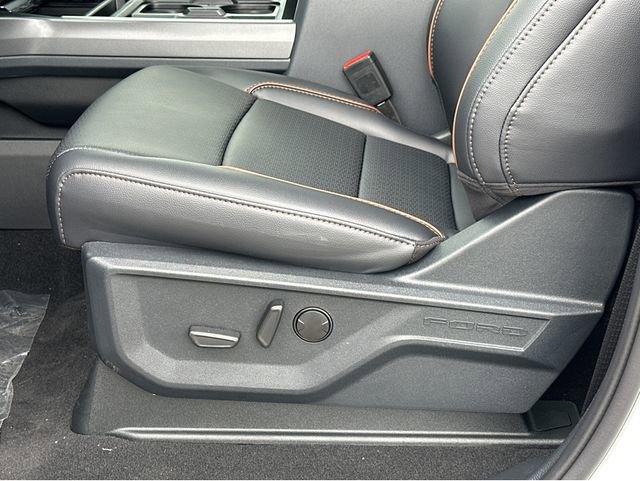 New 2025 Ford F250 Lariat w/ Lariat Ultimate Package image 36