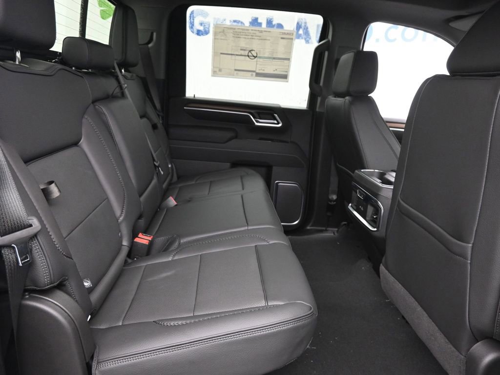 New 2026 GMC Sierra 3500 Denali w/ Denali Reserve Package AWD/4WD image 8
