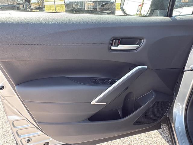 Used 2024 Toyota Corolla Cross AWD Hybrid w/ Convenience Package image 27