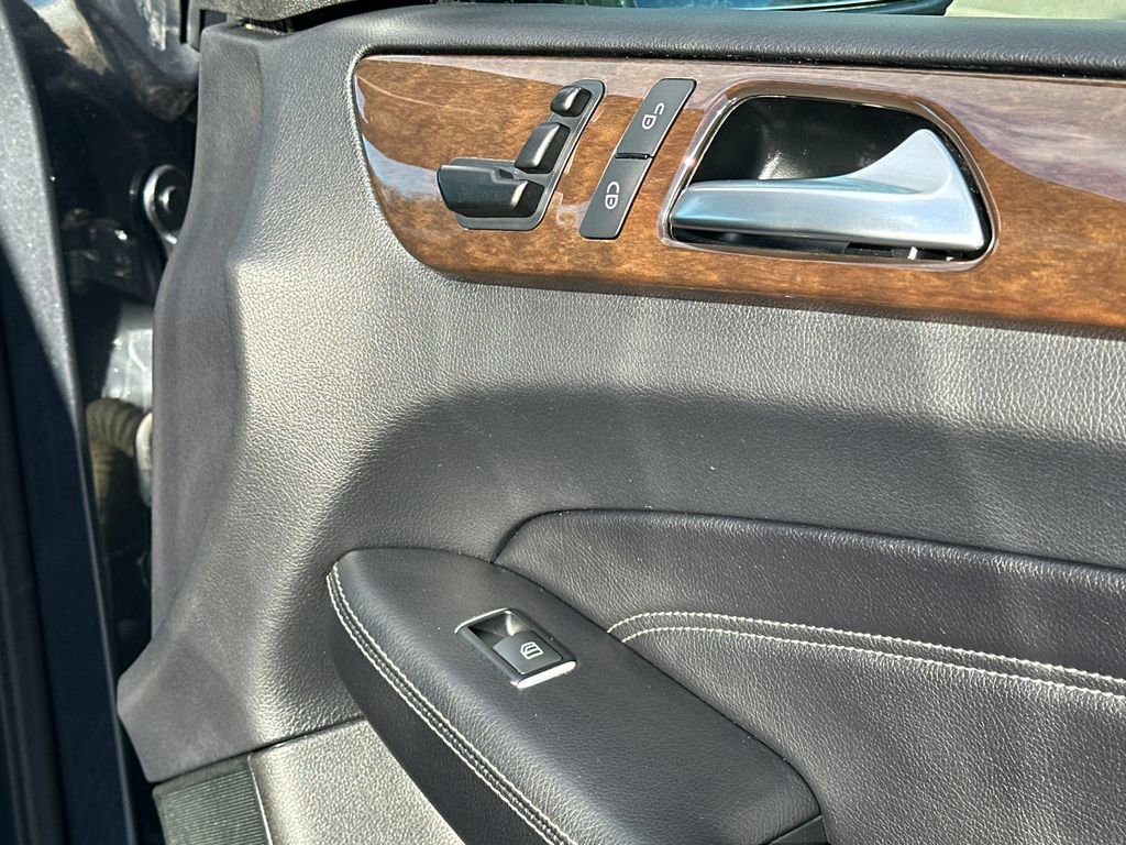 Used 2015 Mercedes-Benz ML 350 4MATIC image 16