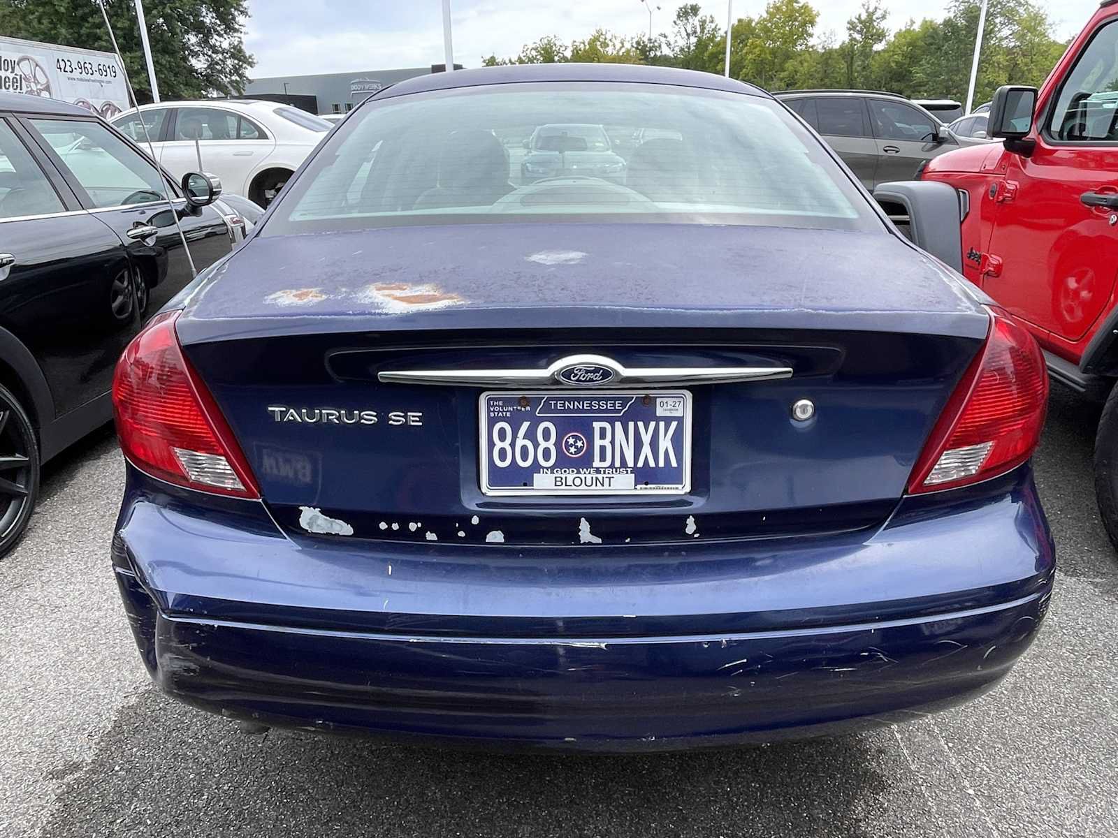 Used 2000 Ford Taurus SES FWD image 5