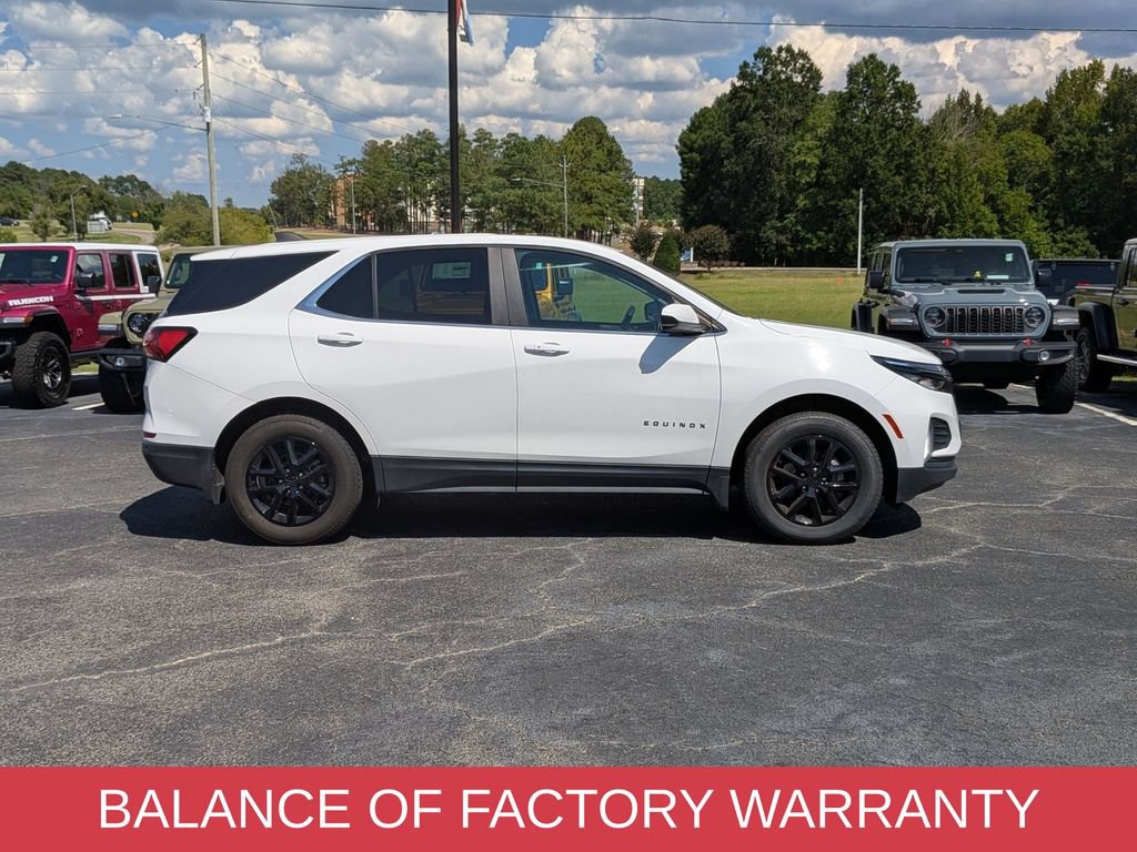 Used 2023 Chevrolet Equinox LT w/ LPO, Floor Liner Package AWD/4WD image 3