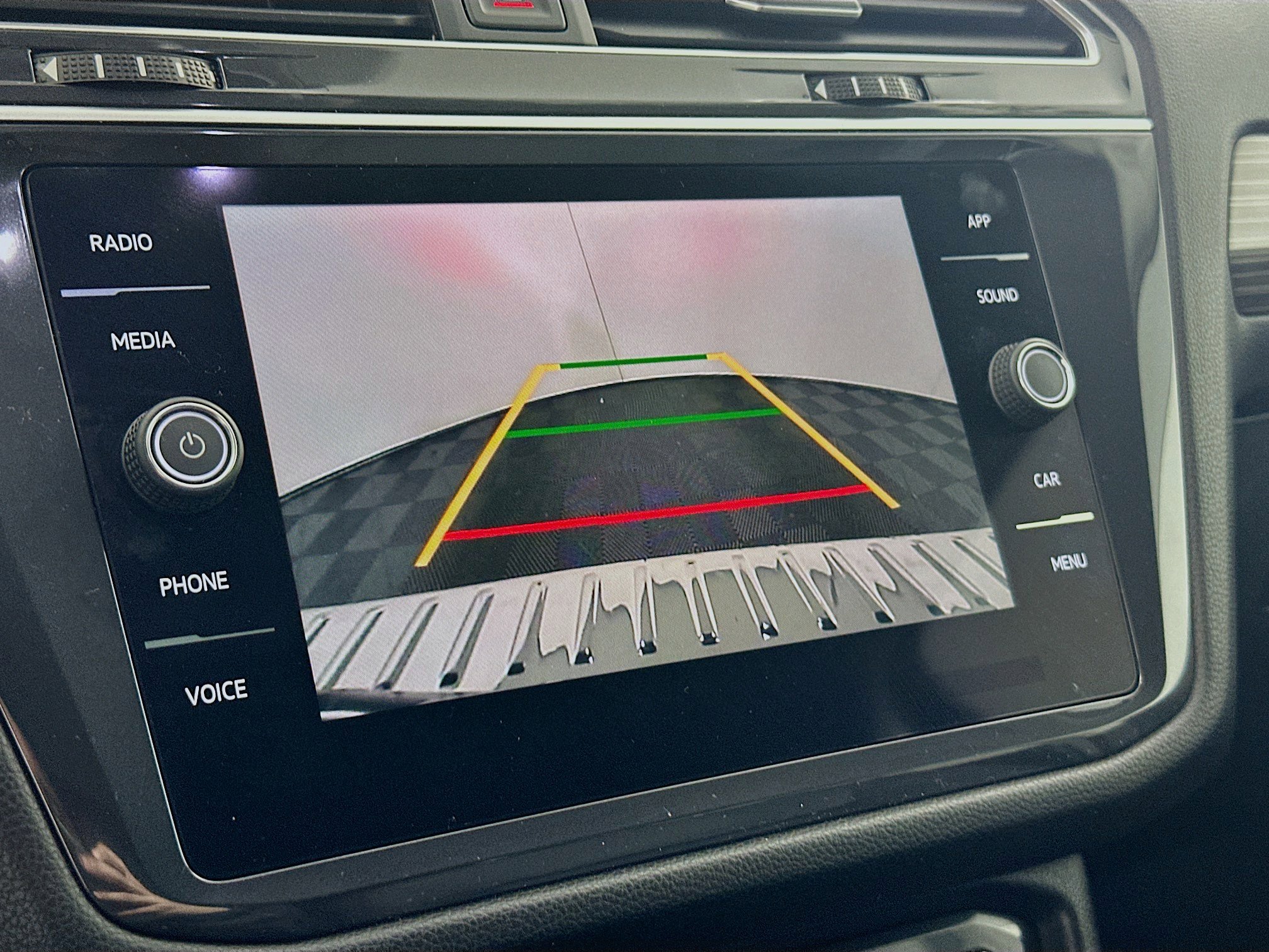 Used 2024 Volkswagen Tiguan Wolfsburg Edition image 22