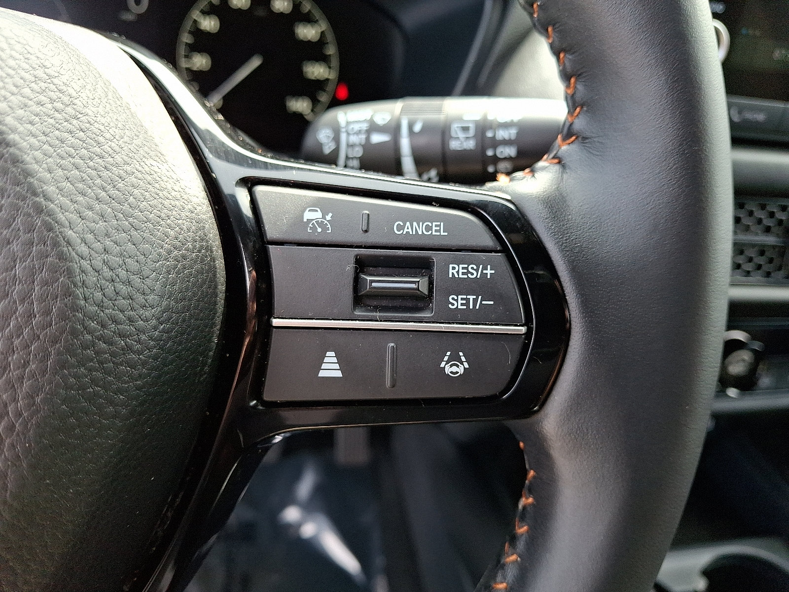 Used 2025 Honda HR-V Sport image 21