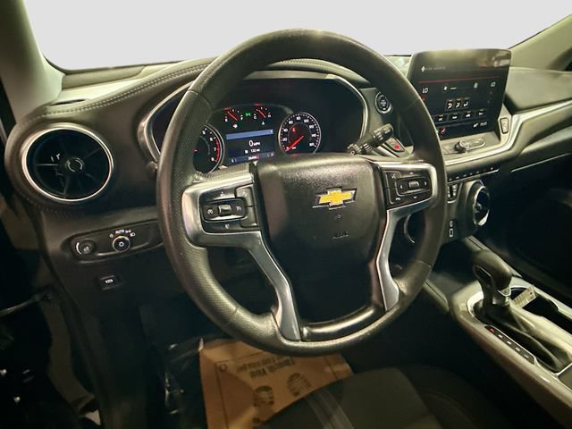 Used 2024 Chevrolet Blazer LT AWD/4WD image 12