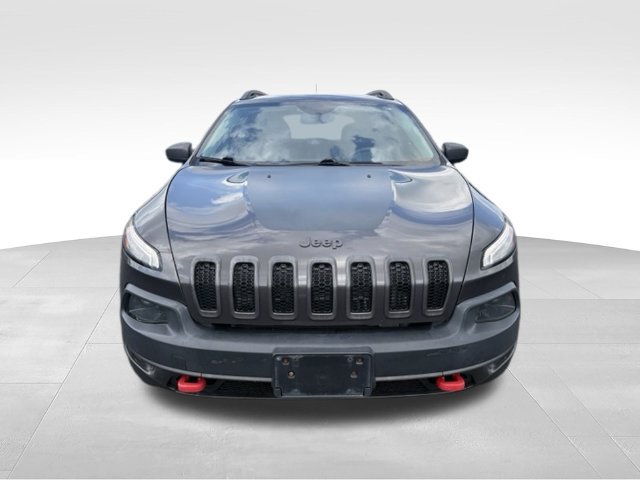 Used 2018 Jeep Cherokee Trailhawk w/ Cold Weather Group AWD/4WD image 8