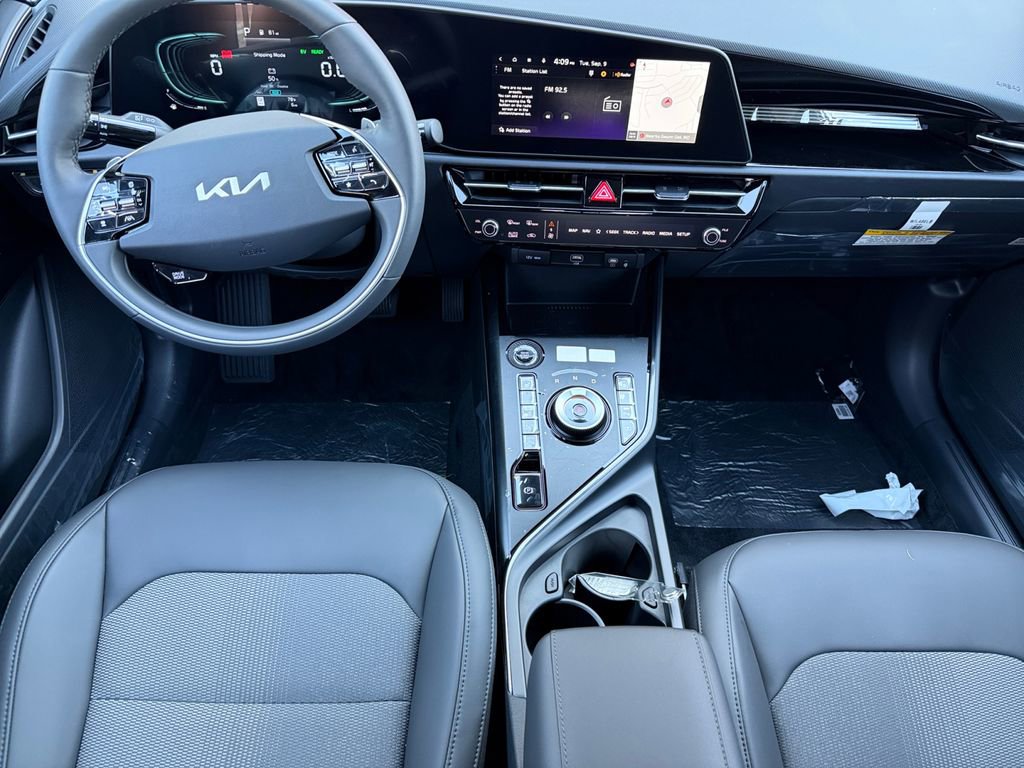 New 2025 Kia Niro EX w/ EX Cold Weather Package image 11