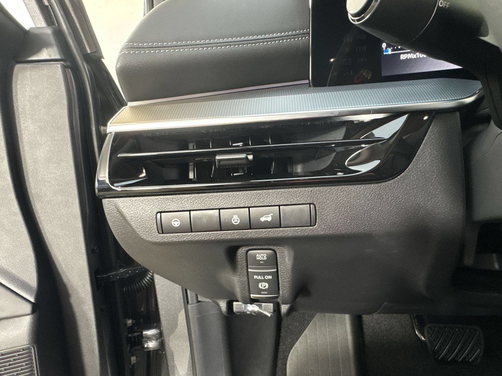 Used 2025 Nissan Murano SL w/ Cargo Package AWD/4WD image 15