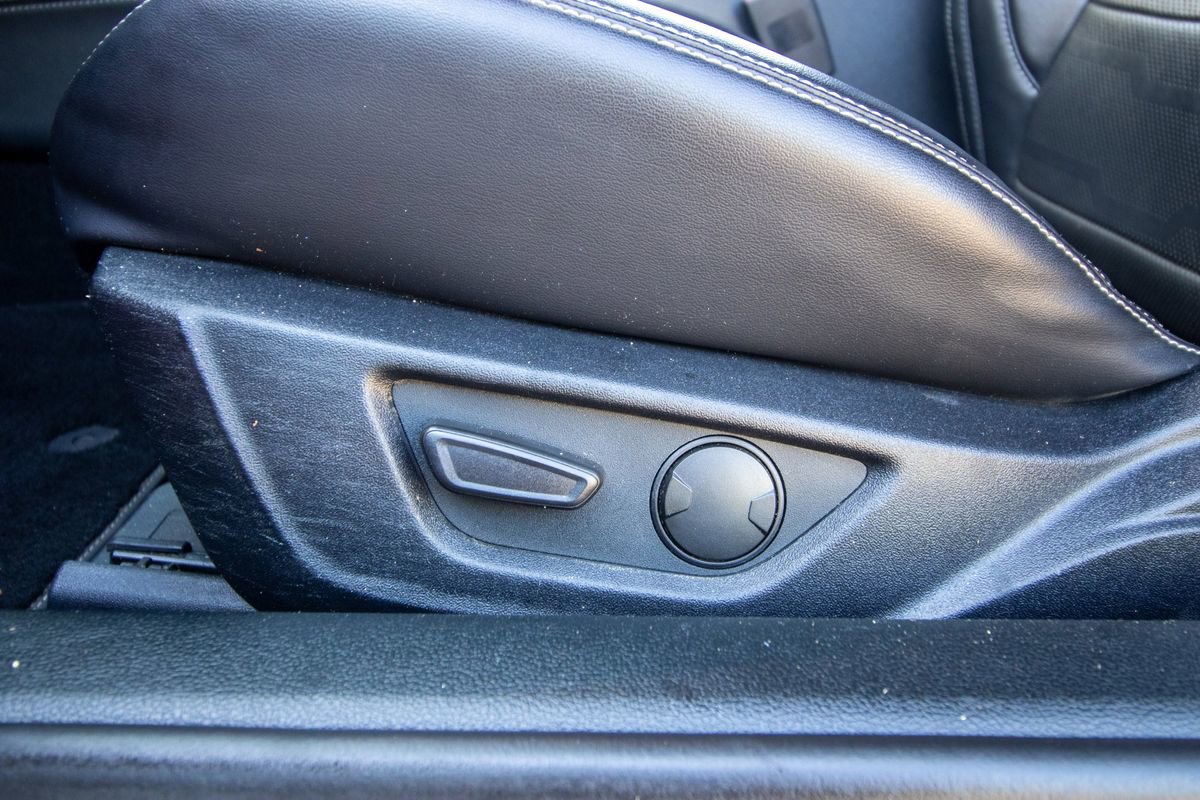 Used 2020 Ford Mustang GT Premium w/ GT Performance Package RWD image 16