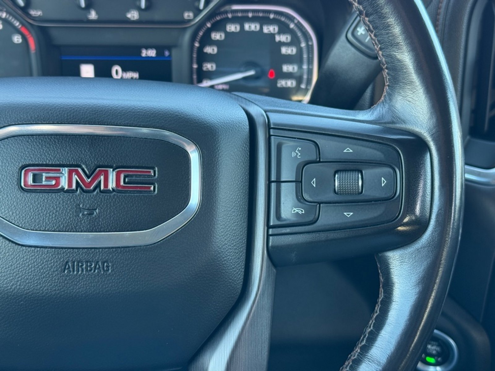 Used 2019 GMC Sierra 1500 AT4 w/ Off Road Performance Package image 24