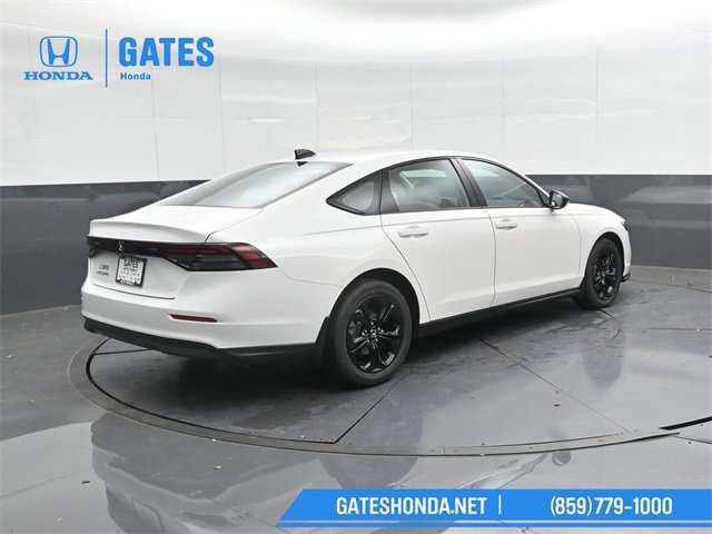 New 2025 Honda Accord SE image 2