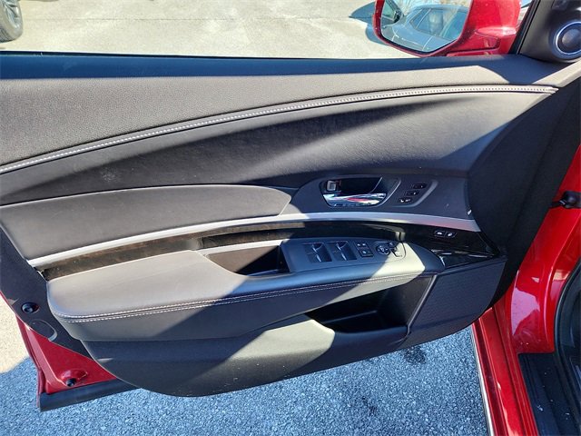Used 2018 Acura RLX w/ Technology Package image 12
