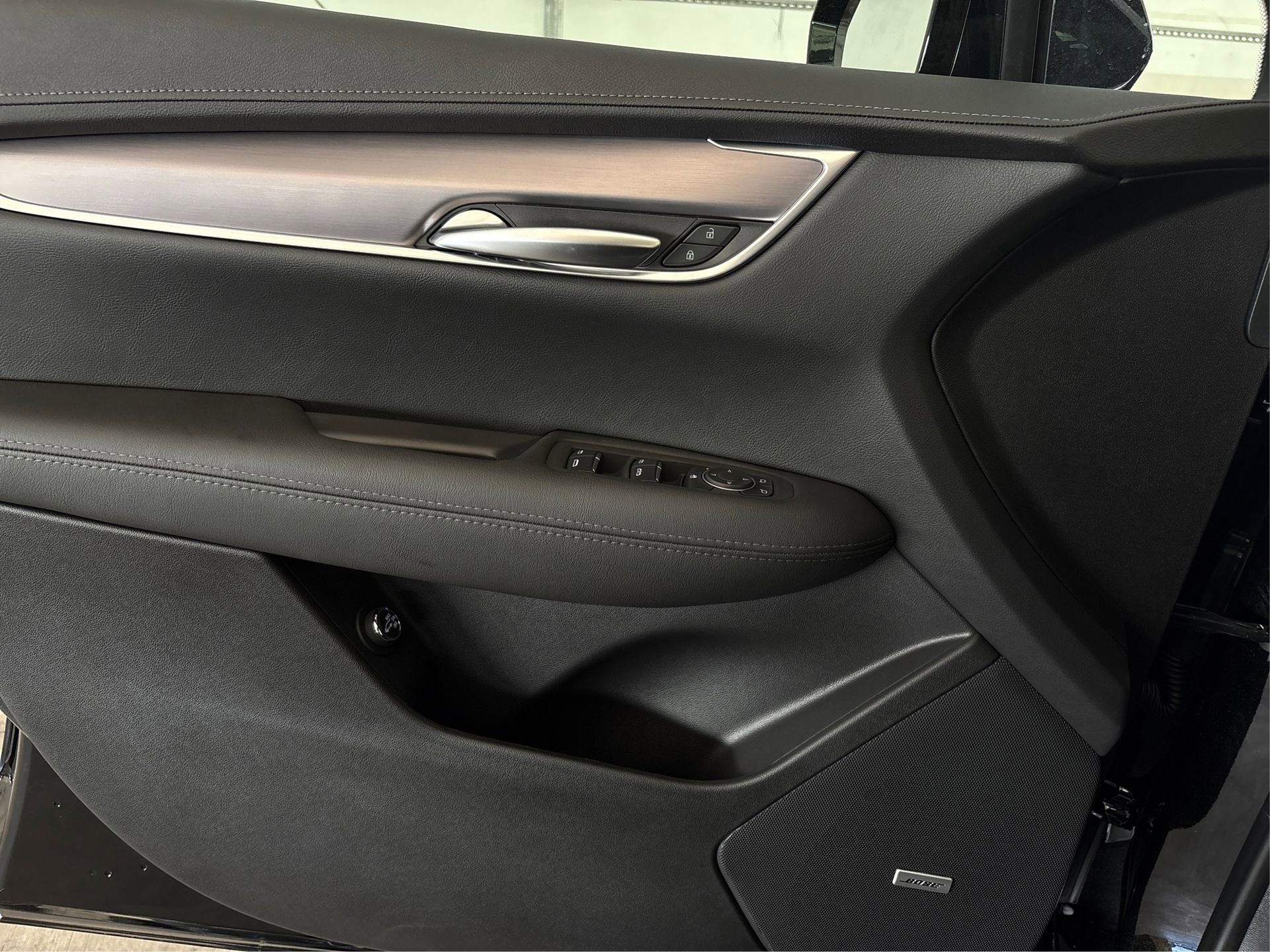 New 2025 Cadillac XT5 Luxury image 21