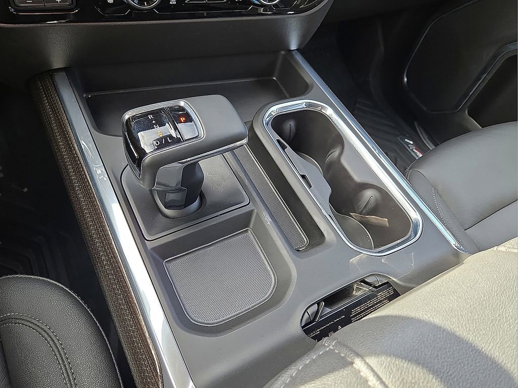 Used 2025 Chevrolet Silverado 1500 LT Trail Boss w/ Convenience Package II image 32