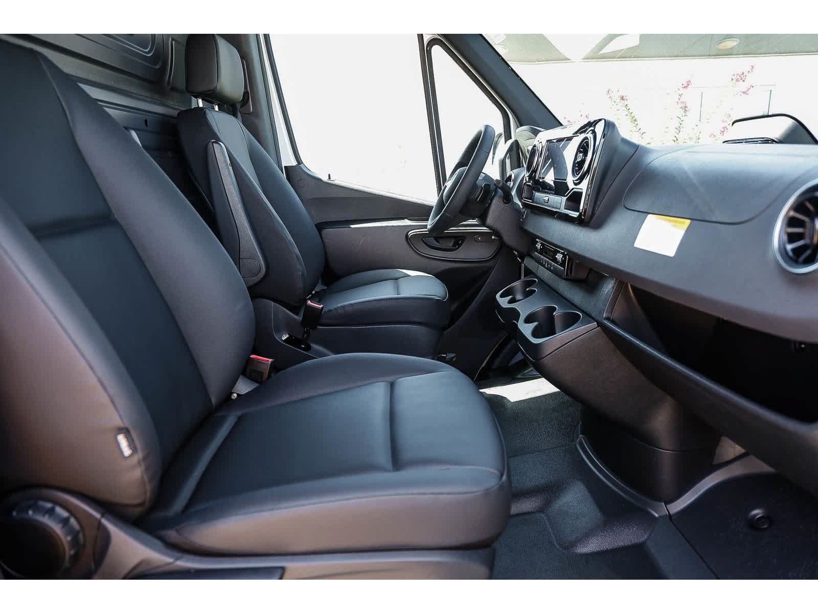 New 2026 Mercedes-Benz Sprinter 2500 image 15
