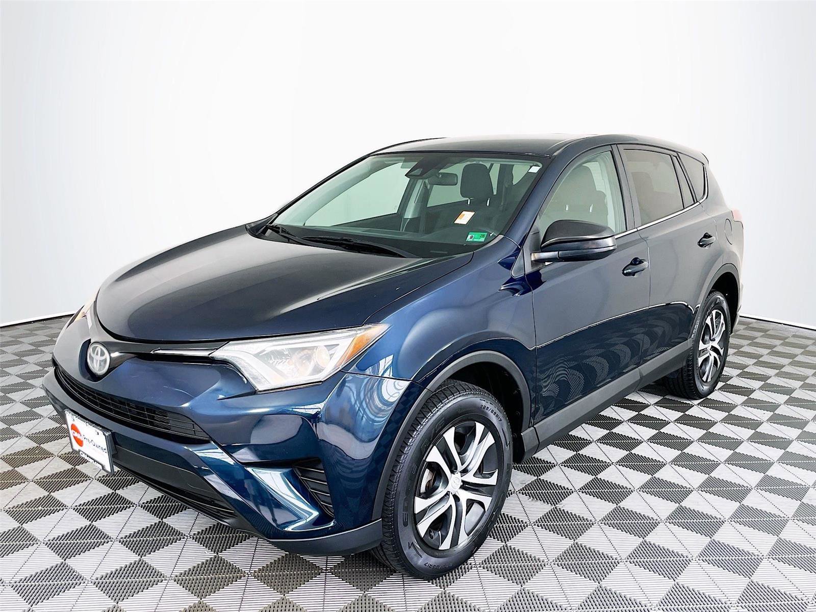 Used 2017 Toyota RAV4 LE w/ All Weather Liner Package FWD image 3