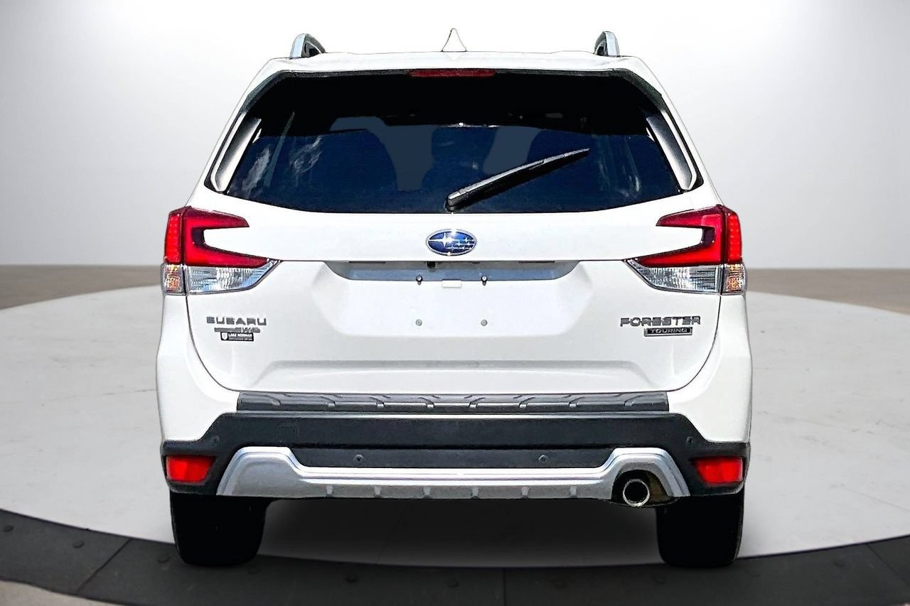 Used 2022 Subaru Forester Touring AWD/4WD image 8
