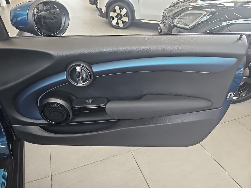Used 2022 MINI Cooper S w/ Sidewalk Package FWD image 15