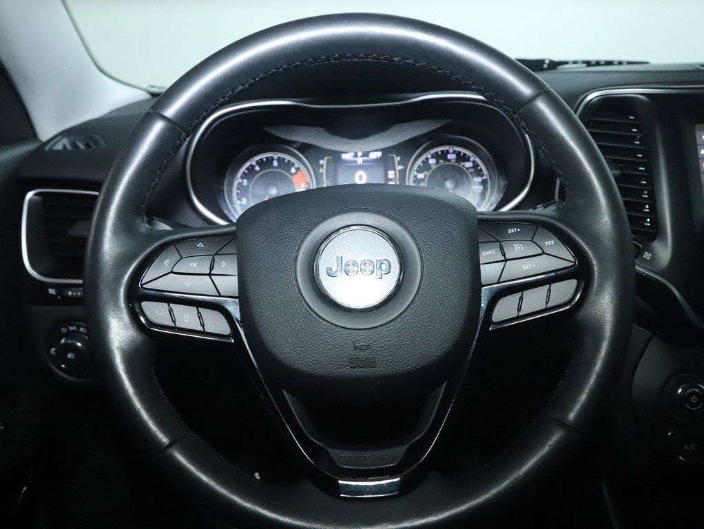 Used 2019 Jeep Cherokee Latitude Plus image 22