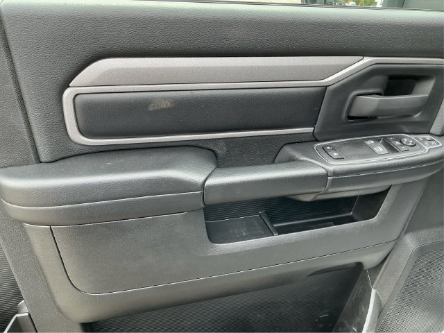 Used 2024 RAM 3500 Tradesman w/ Snow Chief Group AWD/4WD image 29