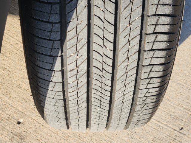 Used 2026 Chevrolet Trax LS FWD image 17