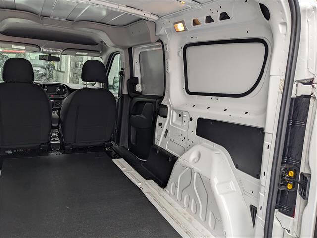 Used 2022 RAM ProMaster City Tradesman FWD image 13