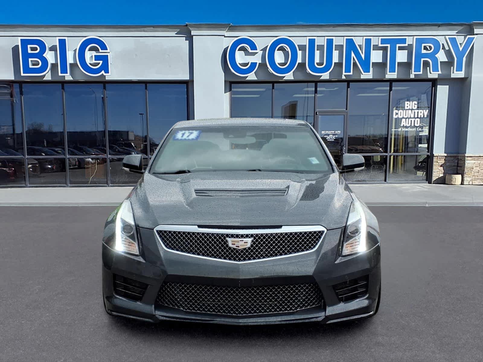 Used 2017 Cadillac ATS V w/ Luxury Package RWD image 2