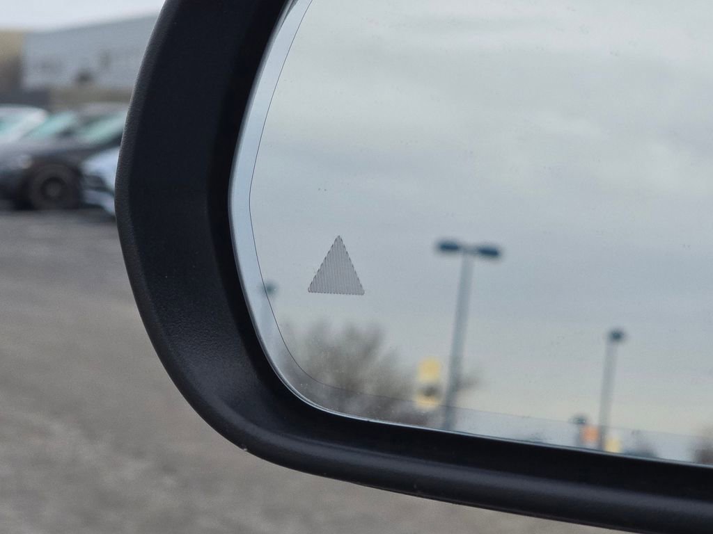 Certified 2025 Mercedes-Benz GLA 250 4MATIC image 8