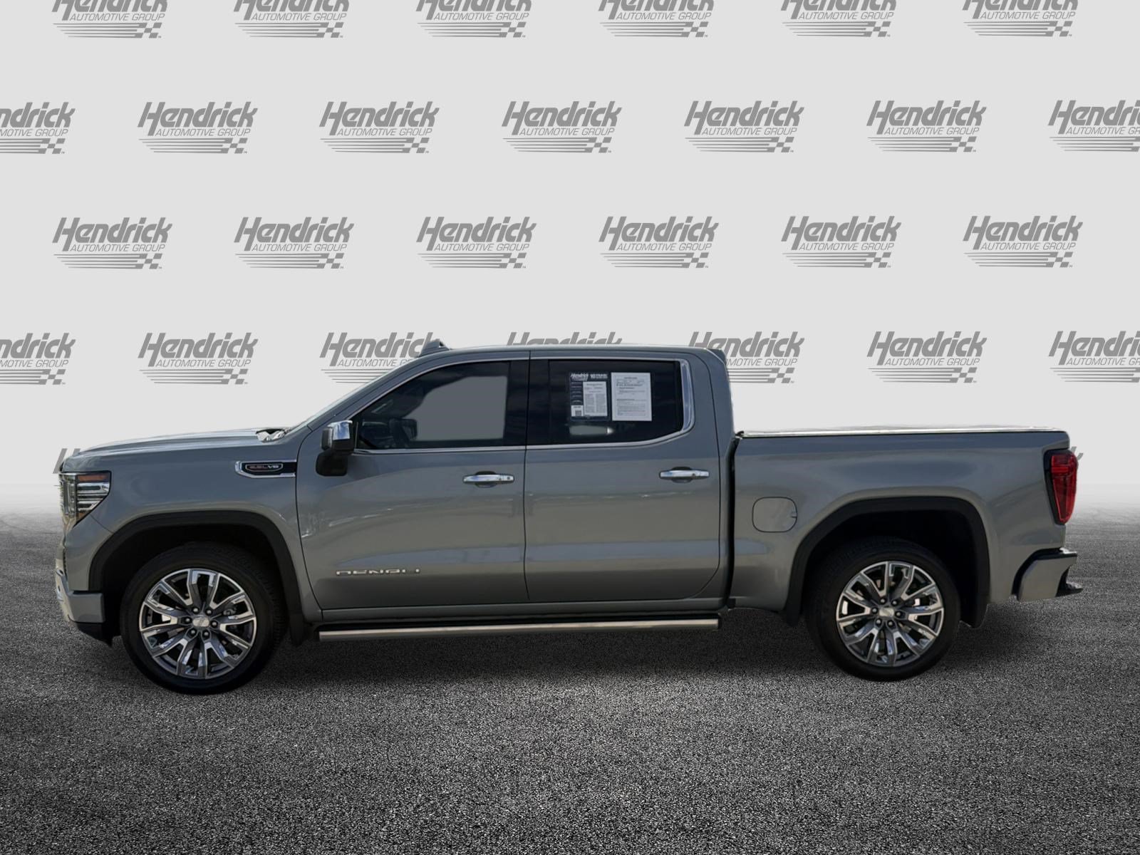 Used 2025 GMC Sierra 1500 Denali AWD/4WD image 7