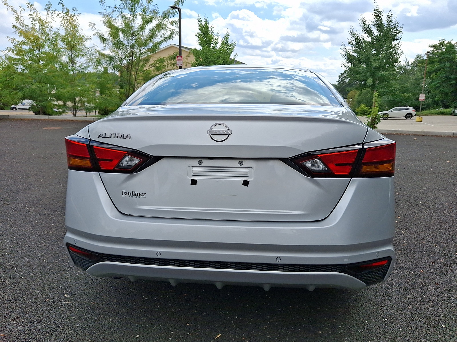 Certified 2024 Nissan Altima 2.5 S FWD image 5