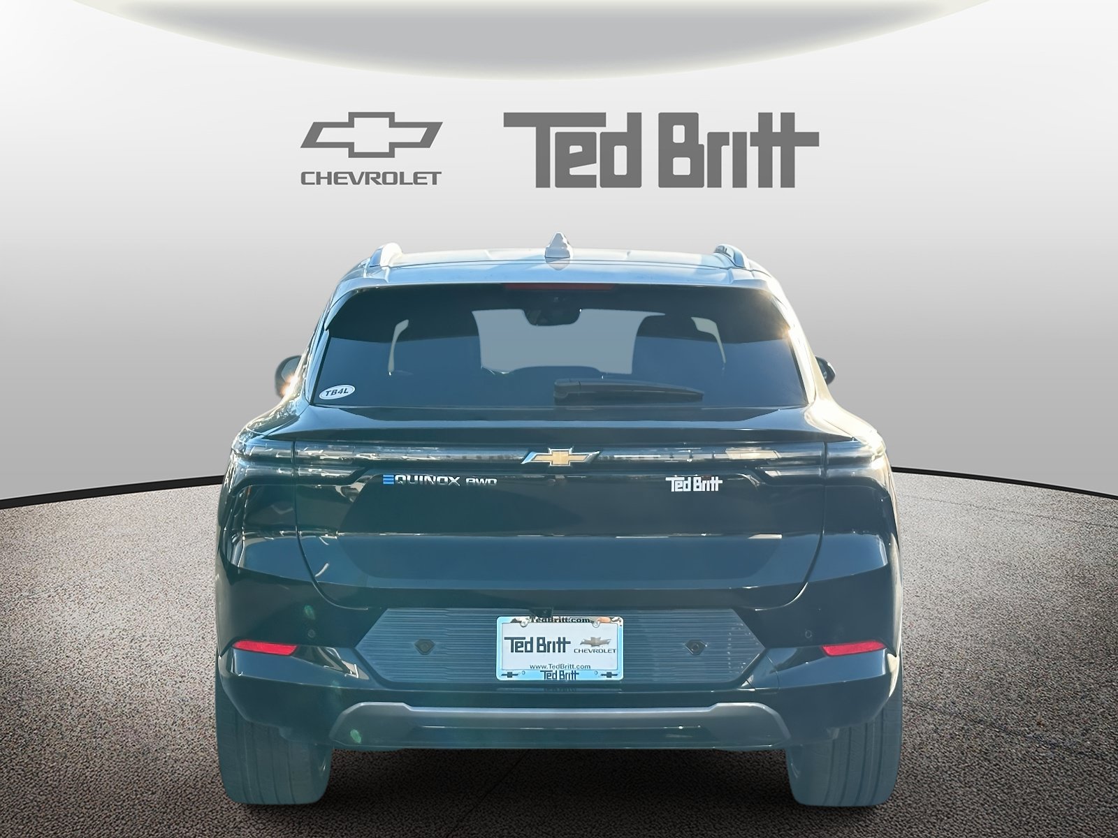 New 2026 Chevrolet Equinox EV LT w/ Active Safety Package 3 AWD/4WD image 5