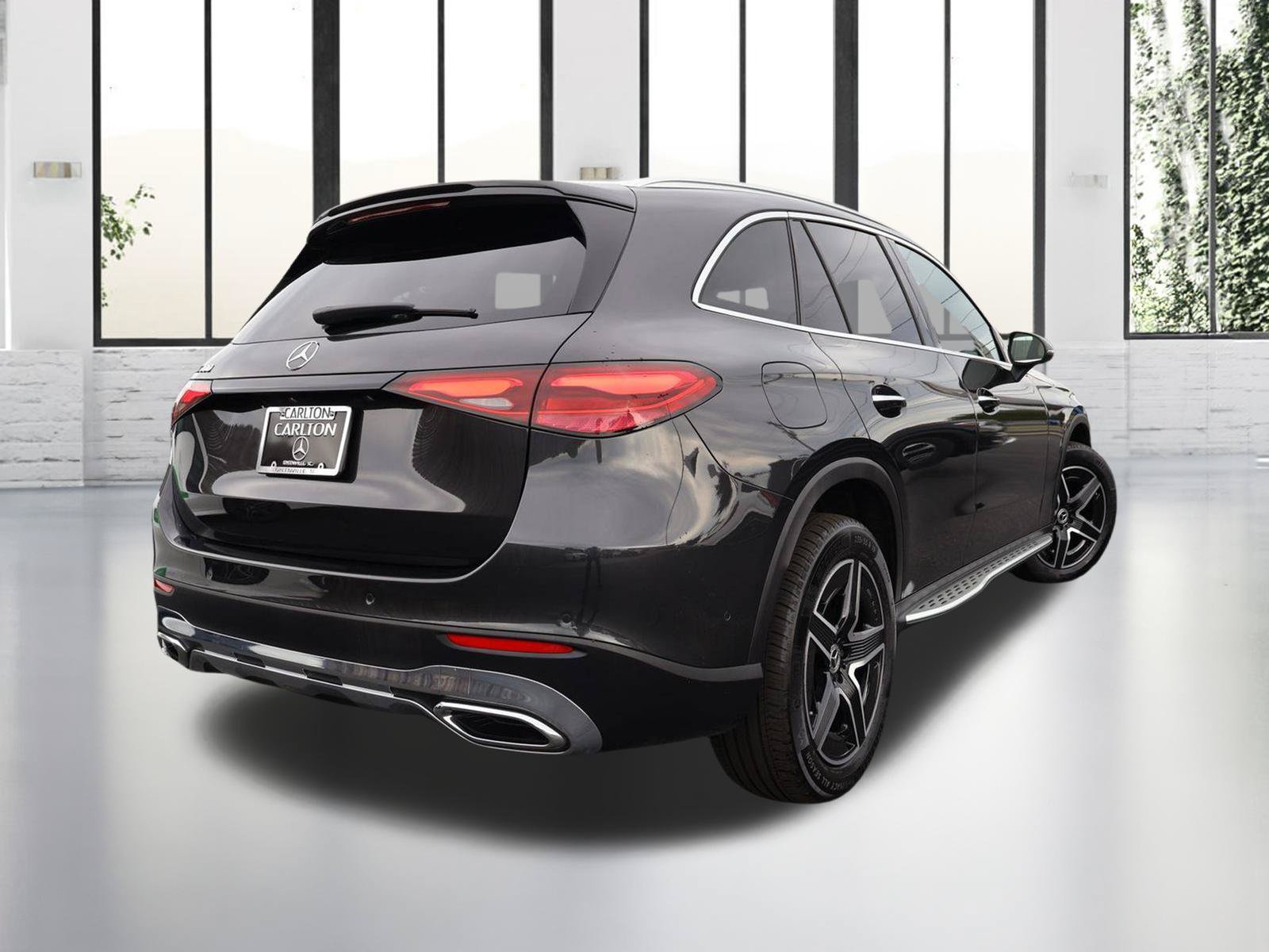 Used 2026 Mercedes-Benz GLC 300 image 5