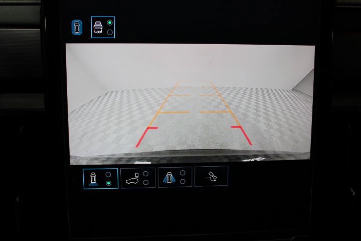 Certified 2024 GMC Acadia AT4 w/ Luxury Package image 4