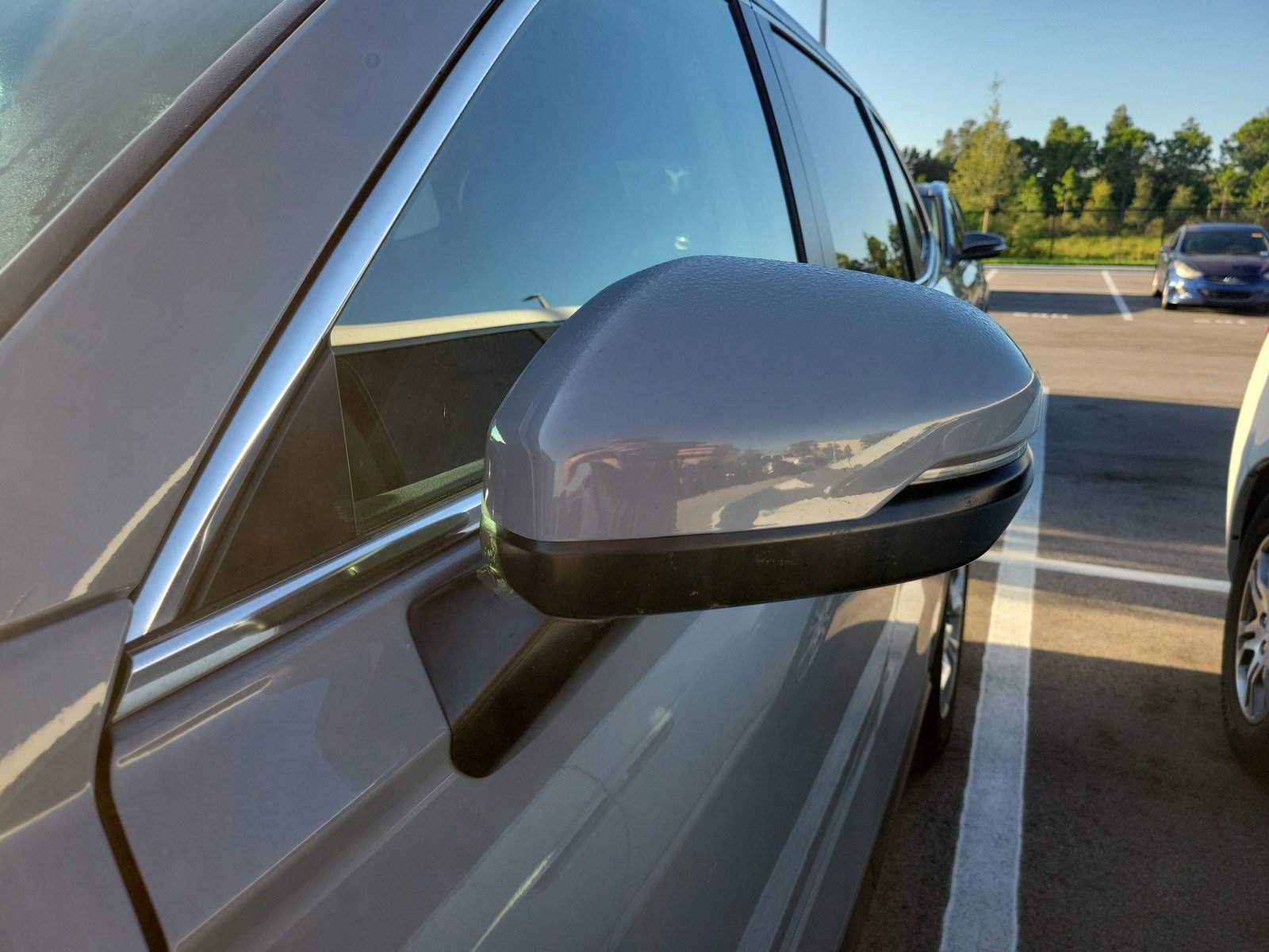 Used 2025 Honda CR-V LX image 7