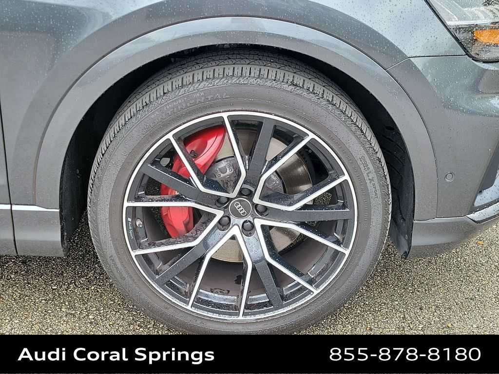 Used 2022 Audi SQ8 Prestige w/ Prestige Package AWD/4WD image 16