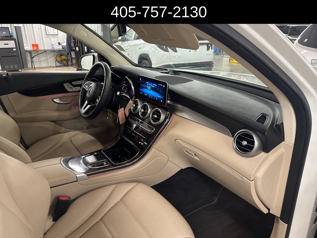 Used 2022 Mercedes-Benz GLC 300 image 19
