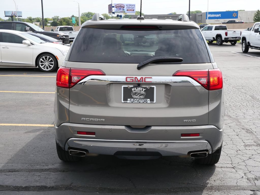 Used 2019 GMC Acadia Denali w/ Technology Package AWD/4WD image 7