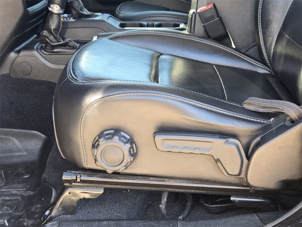 Used 2020 Jeep Gladiator Overland w/ Popular Equipment Package image 24