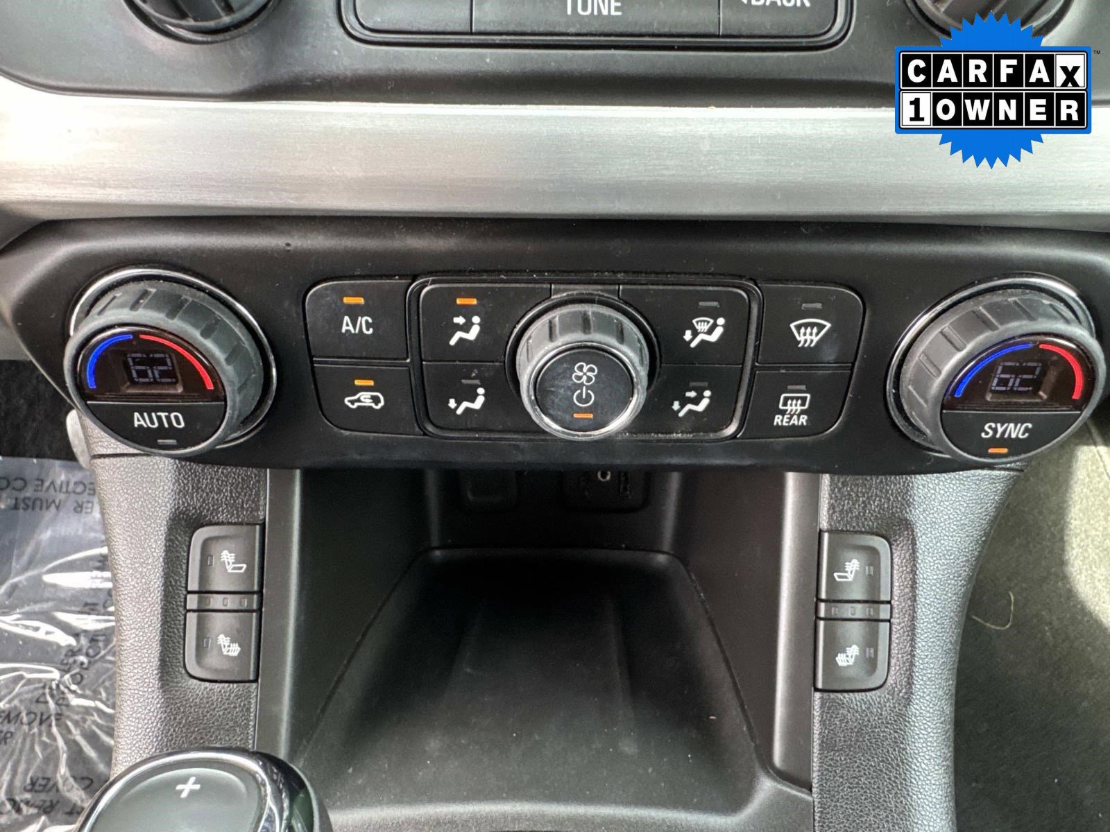 Used 2019 GMC Acadia SLT image 31