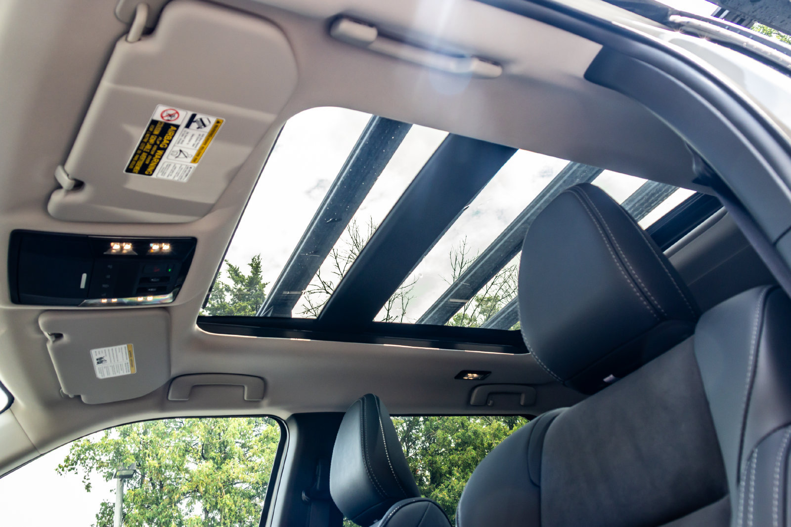 New 2026 Mitsubishi Outlander AWD image 28