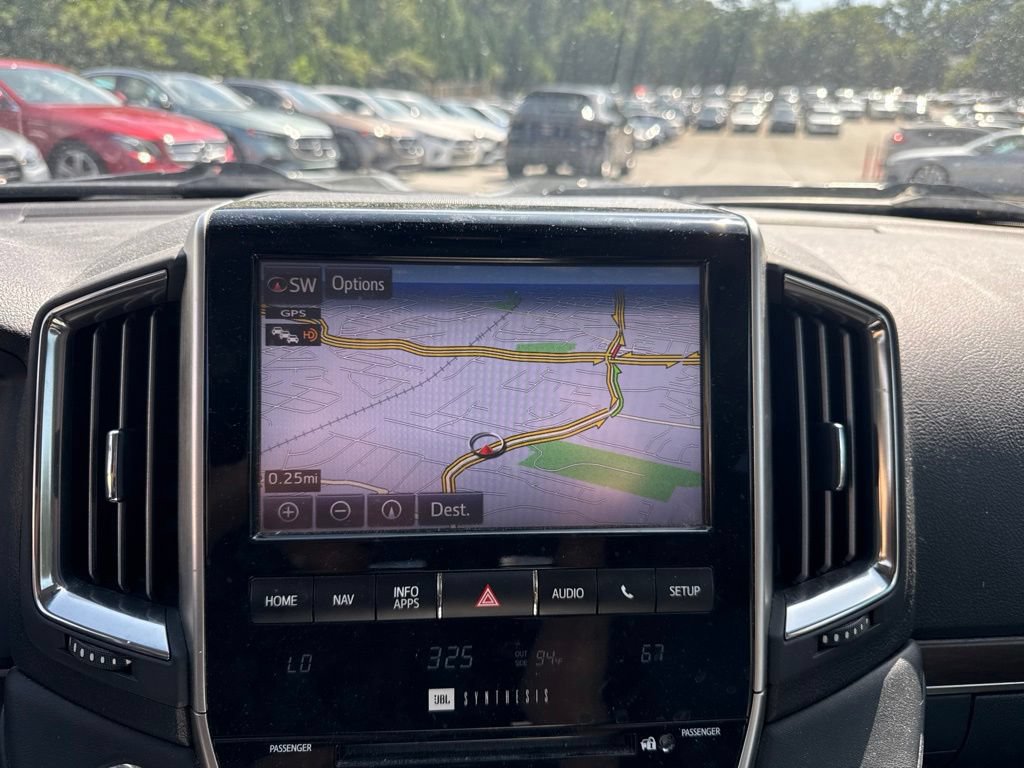 Used 2018 Toyota Land Cruiser w/ Four Season Floor Mat Package AWD/4WD image 12