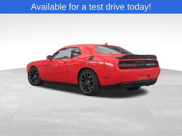 Used 2019 Dodge Challenger R/T Scat Pack w/ Driver Convenience Group RWD image 3