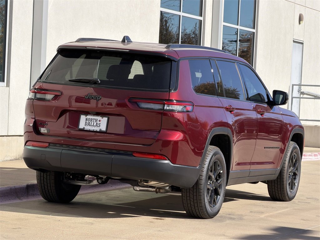 New 2025 Jeep Grand Cherokee L Altitude image 5