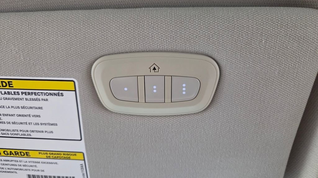 Used 2015 Jeep Cherokee Limited image 27