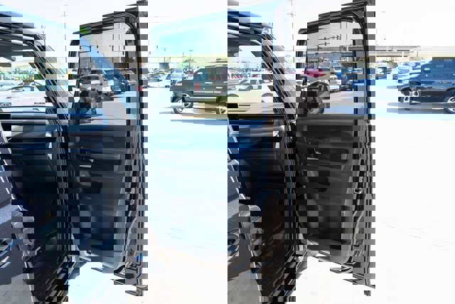 New 2025 Volkswagen ID. Buzz Pro S image 13