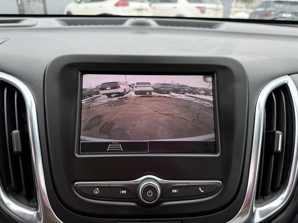 Used 2023 Chevrolet Equinox LT w/ Driver Convenience Package image 21