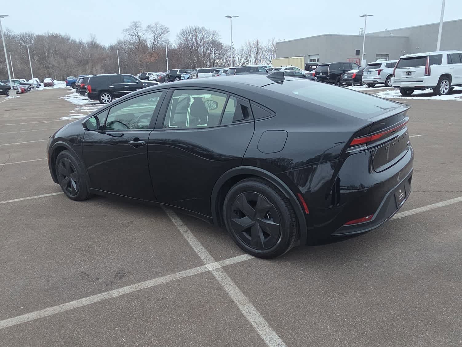 Used 2024 Toyota Prius LE image 4