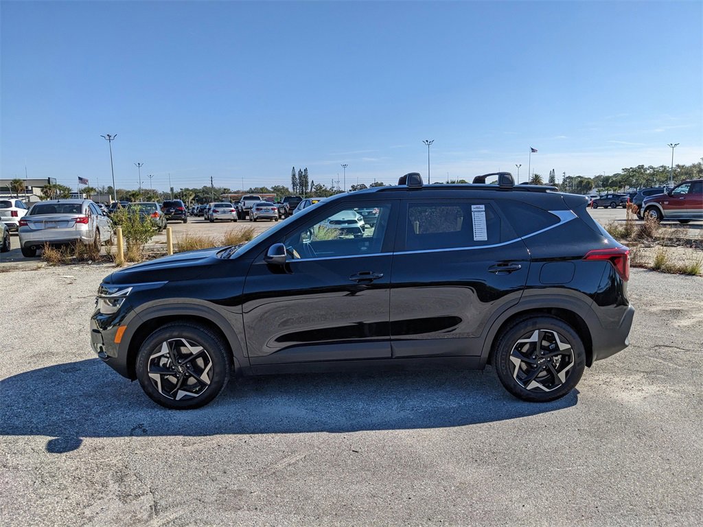 Certified 2025 Kia Seltos EX w/ EX Sunroof Package image 6